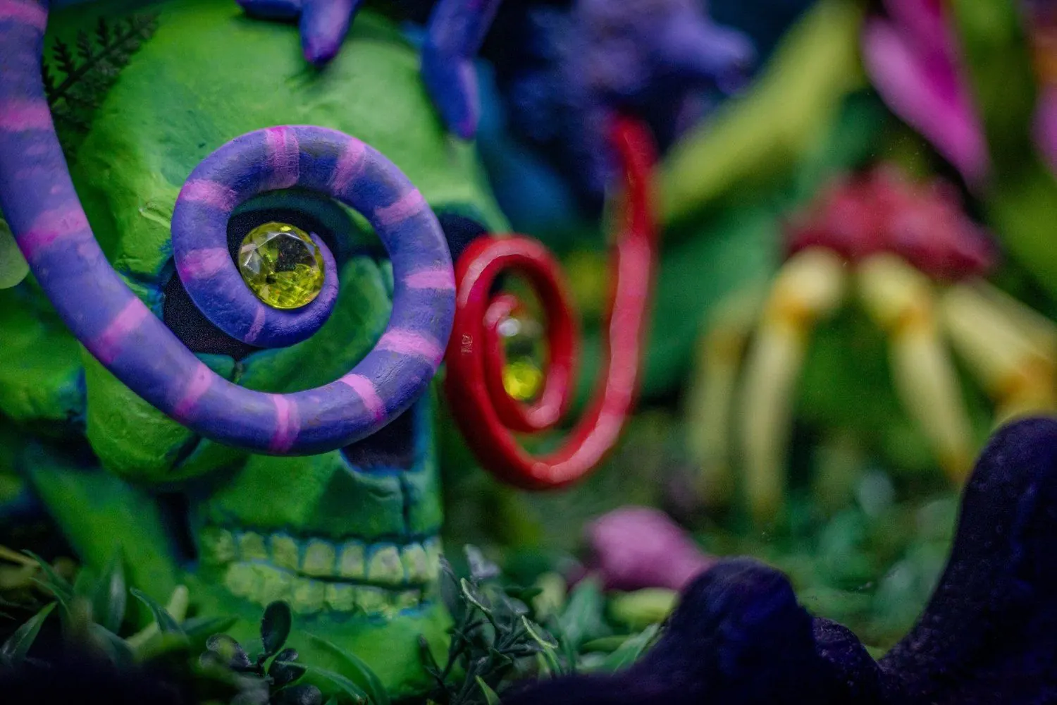 It’s a Flora eat Fauna Otherworld at Endless Bummer, photo 8